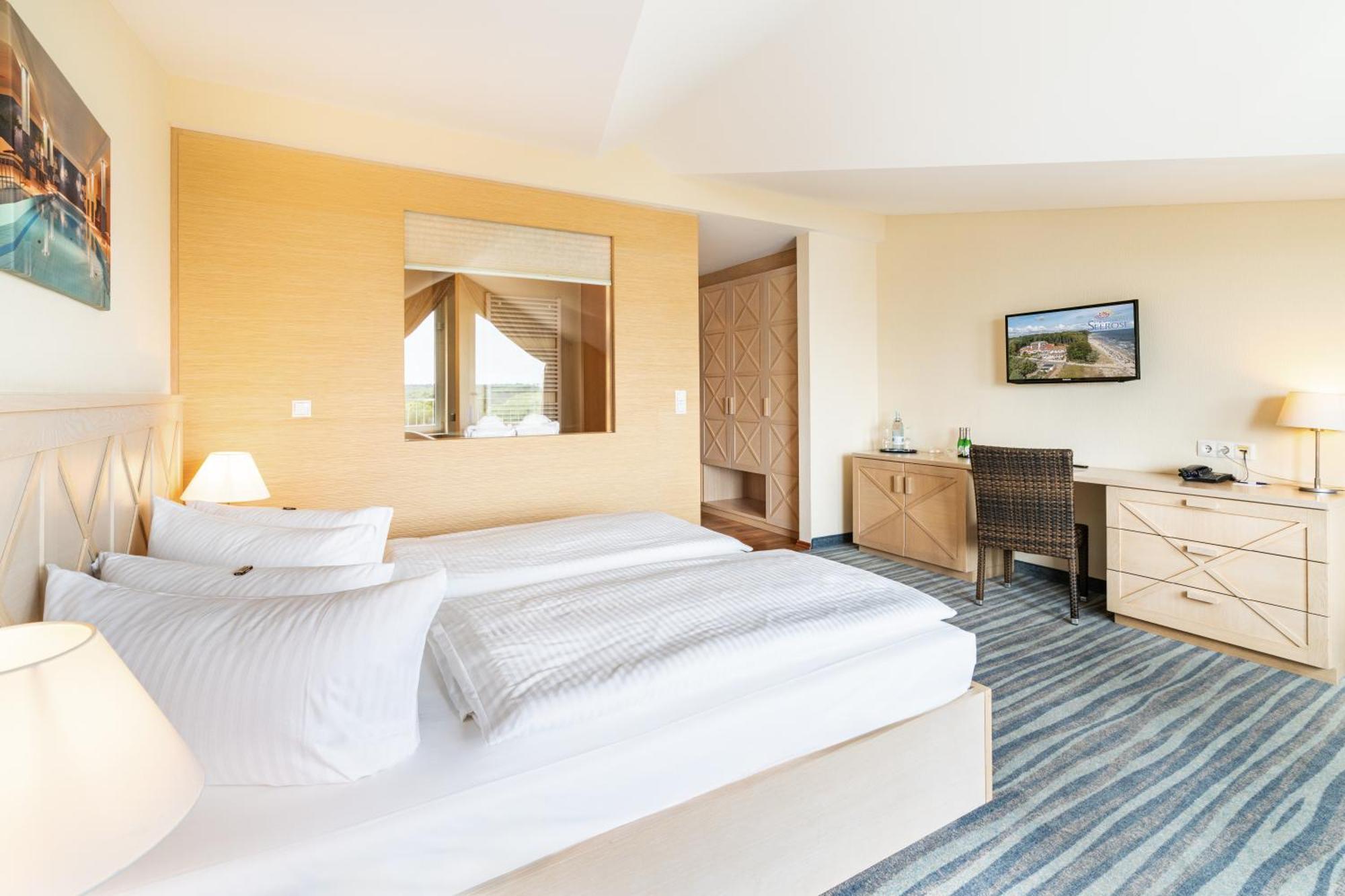 Strandhotel Seerose Kolpinsee Bagian luar foto