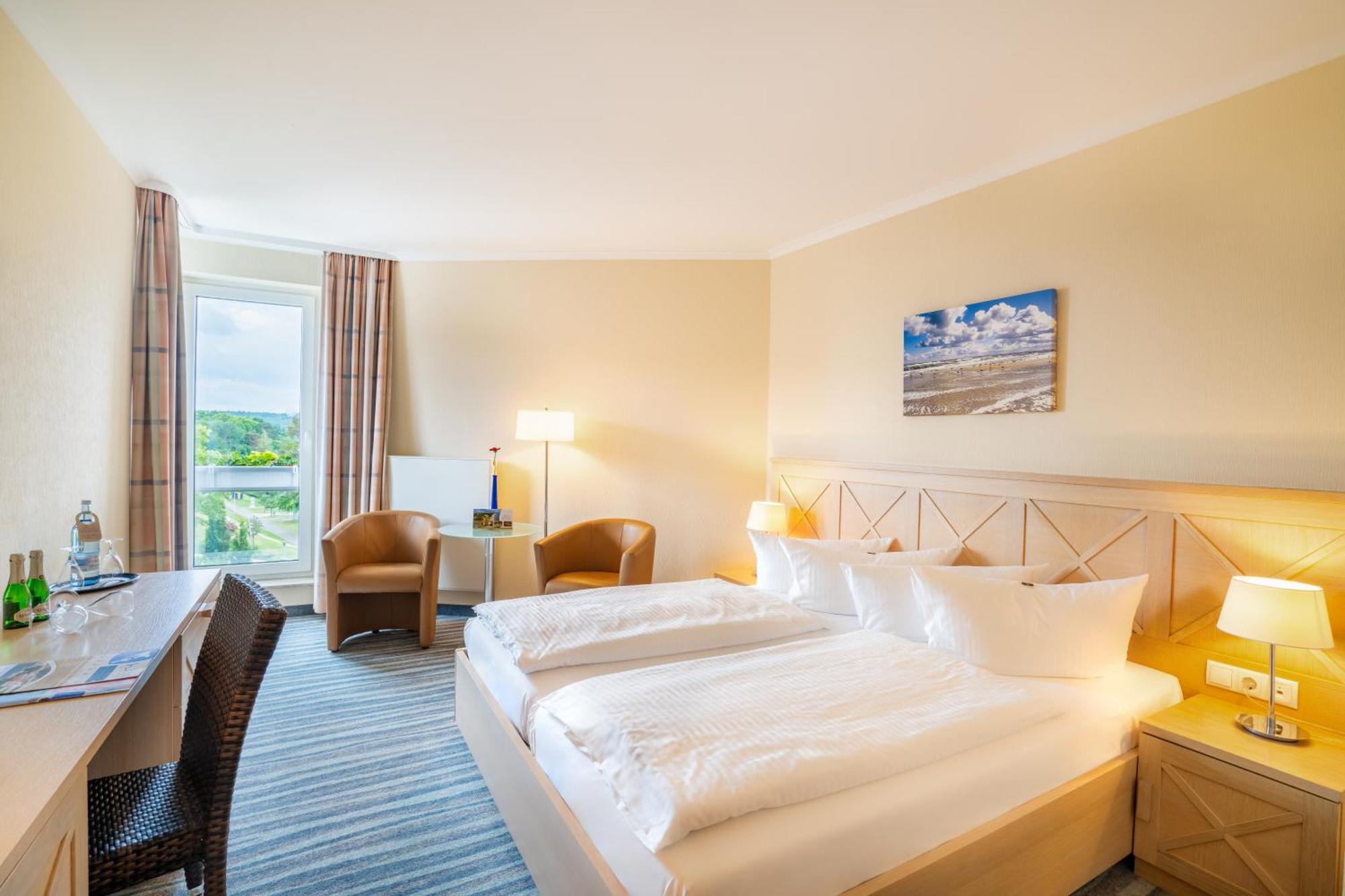 Strandhotel Seerose Kolpinsee Bagian luar foto