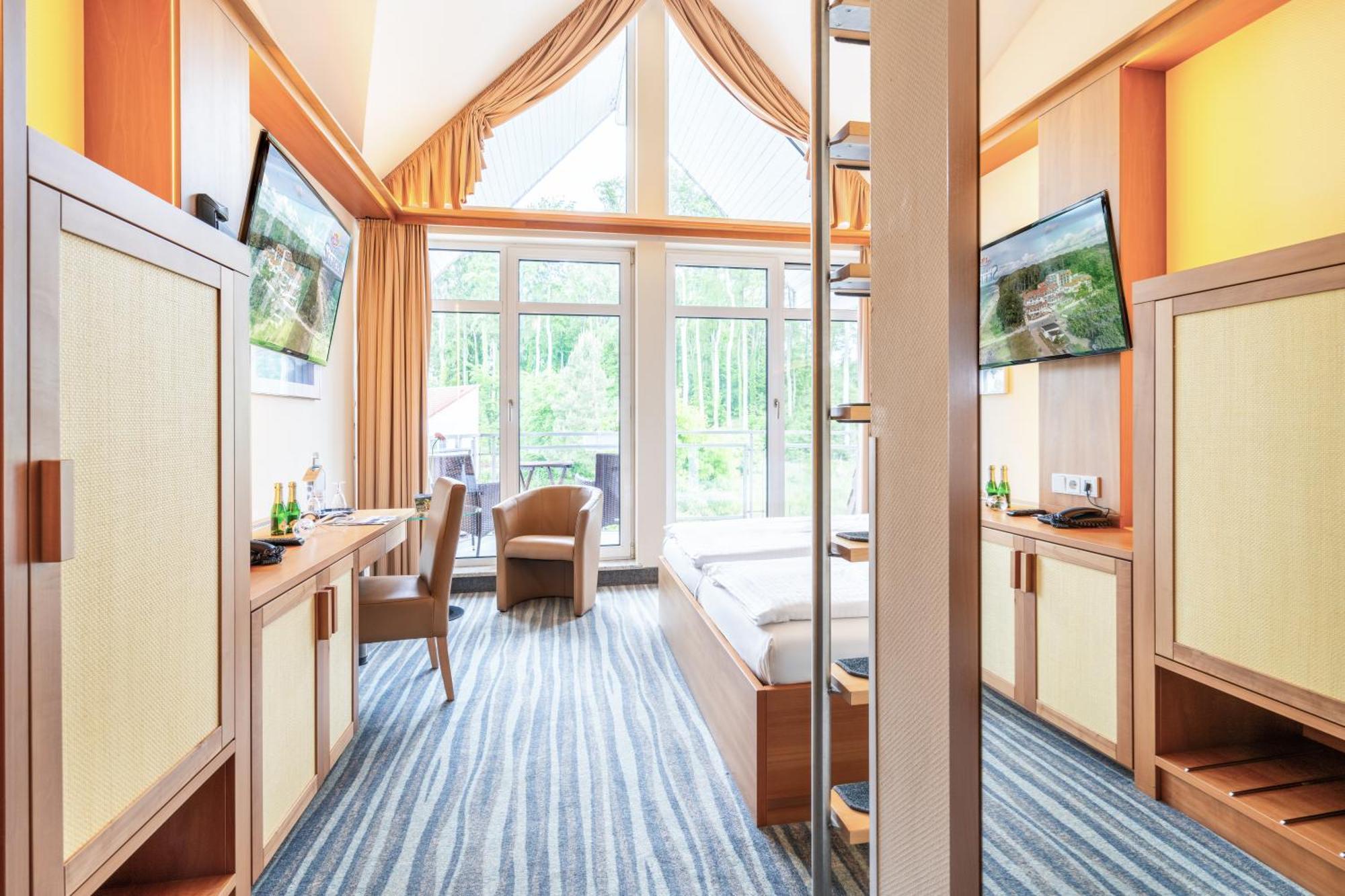 Strandhotel Seerose Kolpinsee Ruang foto