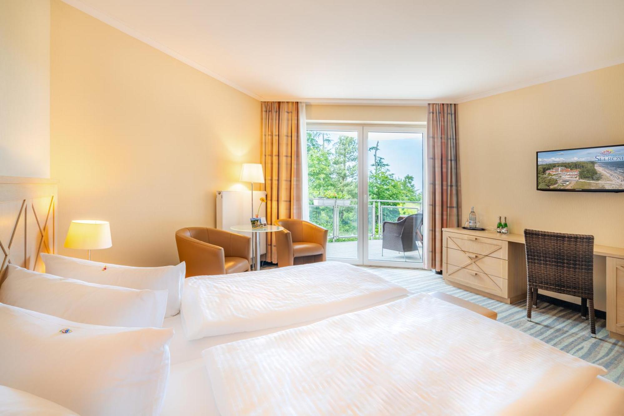 Strandhotel Seerose Kolpinsee Bagian luar foto