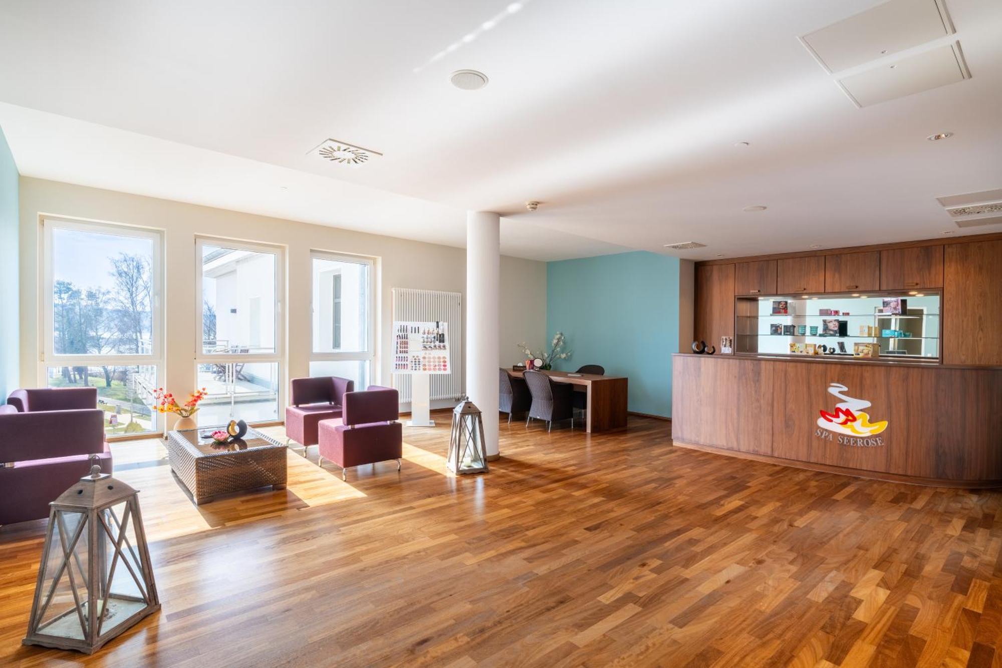 Strandhotel Seerose Kolpinsee Bagian luar foto