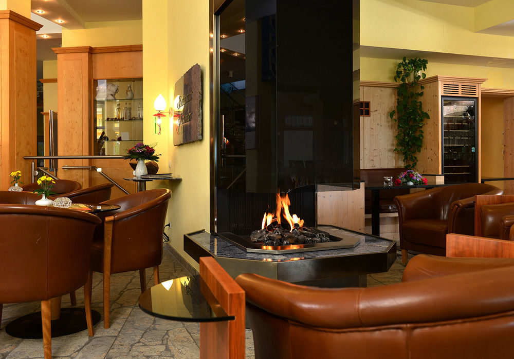 Strandhotel Seerose Kolpinsee Bagian luar foto